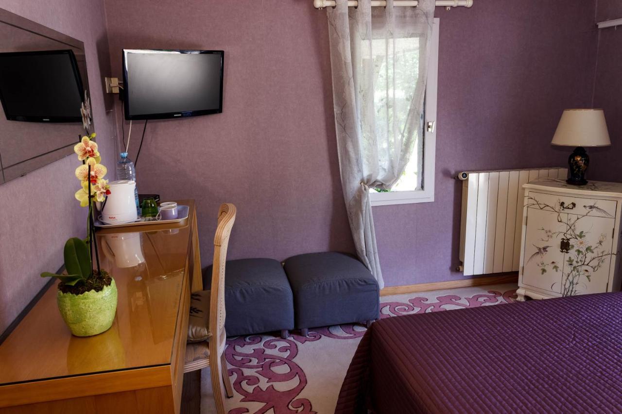 B&B Gilclau Saint-Martial-d'Artenset Exteriör bild